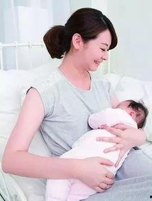 喂母乳的明星,她们如何诠释母爱与职业的平衡